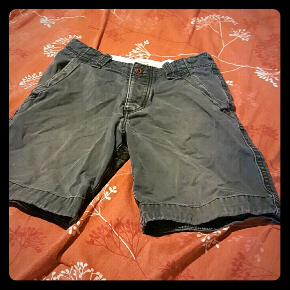 Mens Hollister shorts (gray)